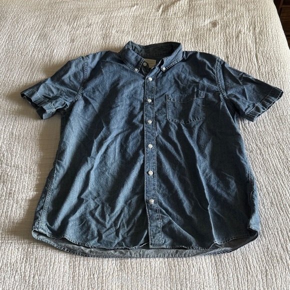 American Eagle Outfitters Other - American Eagle Outfitters Blue Denim Button-Down Shirt / S